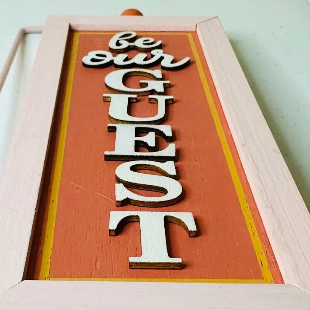 Reversible Sign With Messages "Choose Kindness" & "Be Our Guest" Home Decoration - Picture 3 of 12